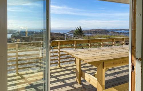 Bogoyvaer Maison | Nice Home In Kverva With Wifi