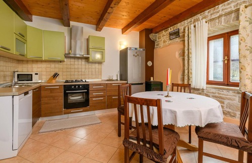 Gracisce Maison | Superbe maison à Mandalencici avec WiFi