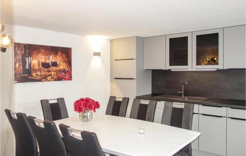 Deifeld Maison | Nice Home In Medebach With Sauna
