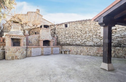 Navaluenga Maison | 6 chambres hébergement à Navaluenga