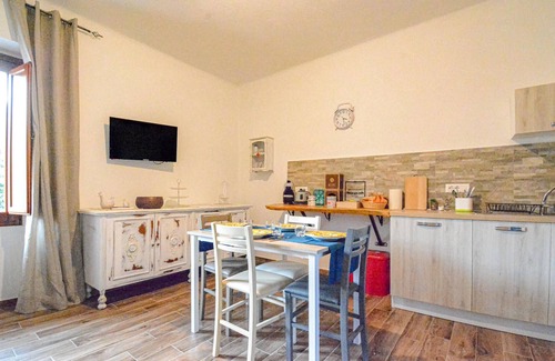Ollolai Maison | Nice home in Ollolai with WiFi