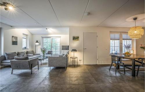 Municipality of Rijssen-Holten Maison | Nice Home In Rijssen With Wifi