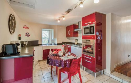 Savignac-sur-Leyze Maison | Nice Home In Savignac-Sur-Leyze
