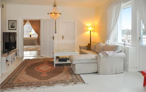 Segmon Maison | Nice Home In Segmon With Kitchen