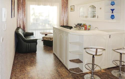 Grunthal-Viermorgen Maison | Nice Home In Stralsund With Kitchen