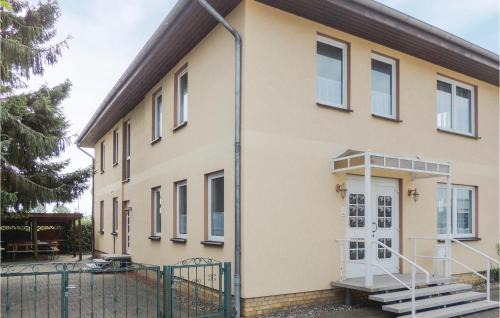 Grunthal-Viermorgen Maison | Nice Home In Stralsund With Kitchen