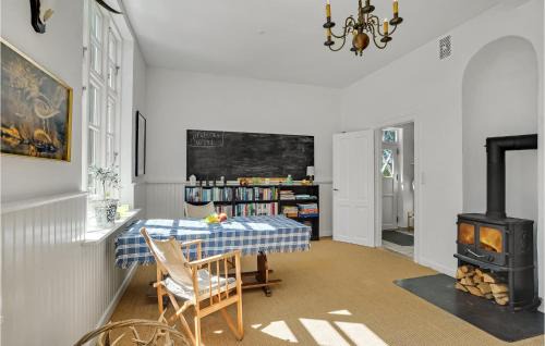 Tim Maison | Nice Home In Tim With Kitchen