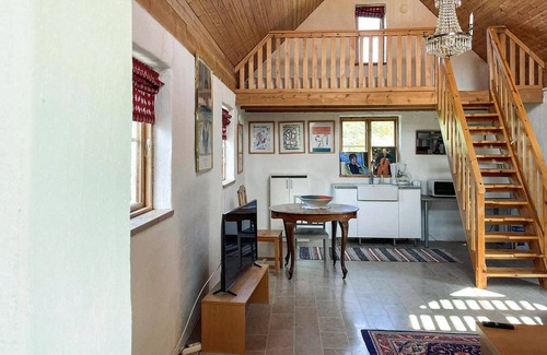 Tingstade Maison | Nice home in Tingstäde with WiFi