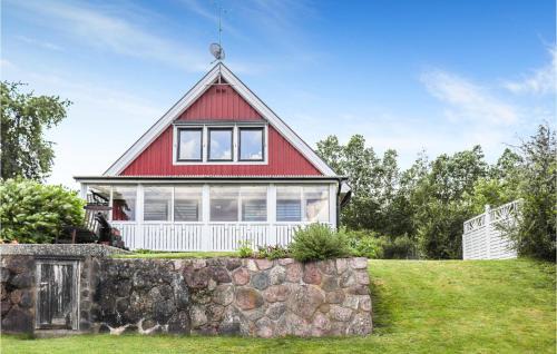 Tranas Maison | Nice Home In Tranås With Kitchen