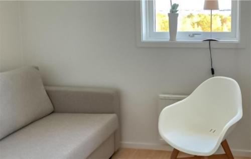Tyringe Maison | Nice Home In Tyringe With Lake View