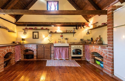 Udbina Maison | Nice home in Udbina with house a panoramic view