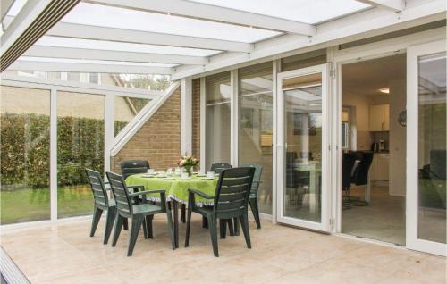 Vlagtwedde Maison | Nice Home In Vlagtwedde With Kitchen