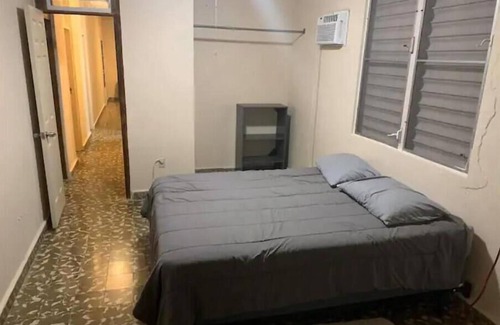 Mayaguez Pueblo Maison | Nice House near University of Mayaguez with covered and gated car parking.