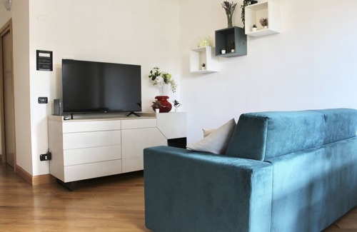 Torrino Appartement | Nice house with private garage [E.U.R.].