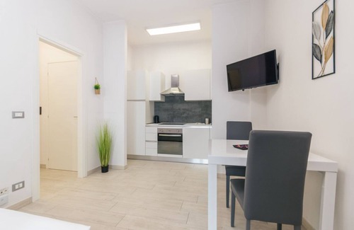 San Salvario Appartement | Nice Metro, Jury House
