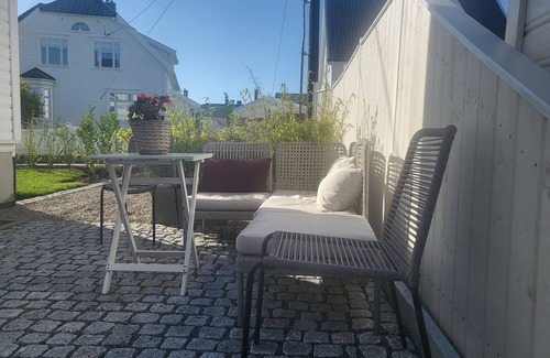 Lund Appartement | Nice, modern 3-bedroom apartment close to beach and city centre