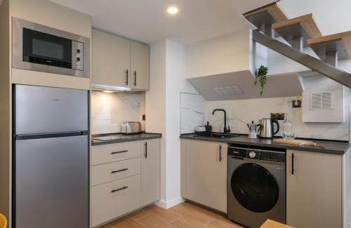 Vista Alegre Appartement | Nice new duplex in front of Palacio VistaAlegre