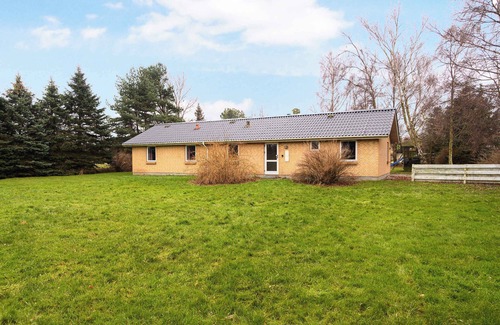 Stege Maison | Nice pool house on scenic Møn