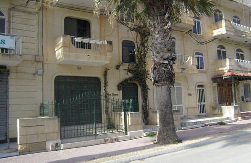 Xlendi Appartement | Nice, private, air-conditioned vacation apartment with 3 bedrooms