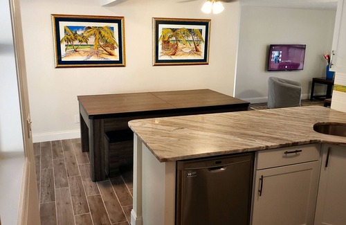 Palm Beach Gardens Maison | Nice! PRIVATE Suite, HeatedPool 5min to Beach, Stadum, PGA