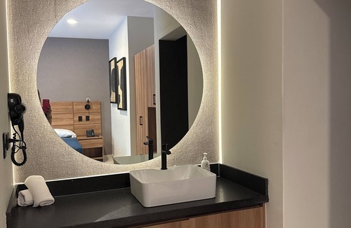 Tres Rios Hôtel | Nice Room in Culiacan. 204.
