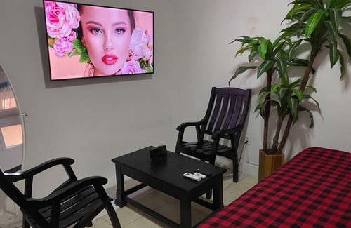 Managua Lit Et Petit-Déjeuner | Nice room overlooking the lake, in the heart of Managua.