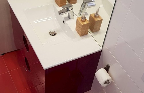Cruz de Humilladero Appartement | Nice Studio Attic near the Central Bus and Railway Station AVE