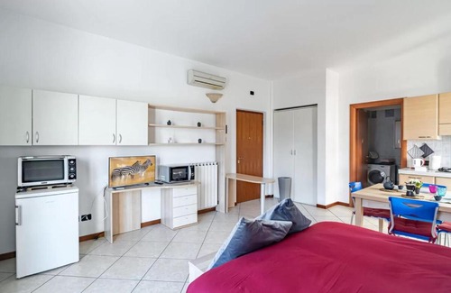 Borgo Roma Appartement | Nice Studio By San Giacomo Park