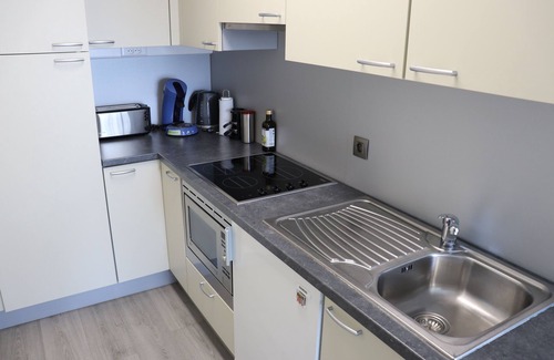 Sint-Idesbald Appartement | Nice studio with lateral sea view right at the beach