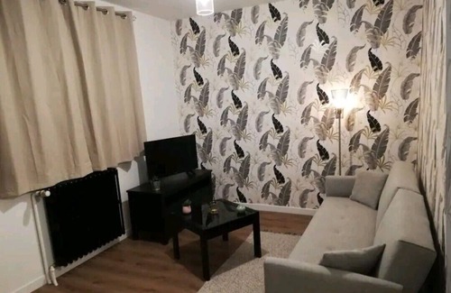 Vezin-le-Coquet Appartement | Joli T2 près de Rennes