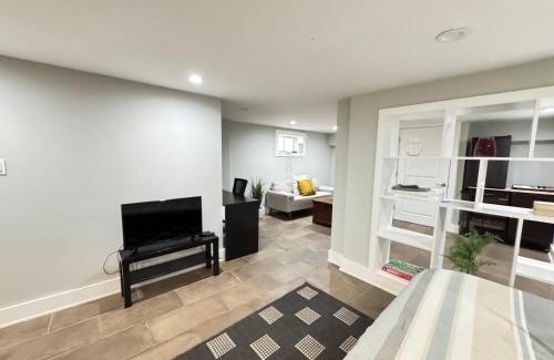 Brookland Appartement | NIce Updated Basement in DC near transportation