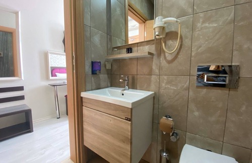 Bahcelievler Hôtel | Niconya Port Suite&Hotel