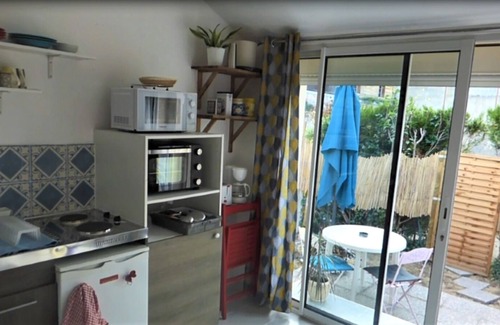 Coulommiers Appartement | Nid douillet avec baie vitrée et jolie terrasse