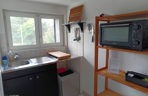 Pompey Appartement | Nid Joyeux à POMPEY. Quartier calme, non loin de la forêt de l'Avant-Garde.