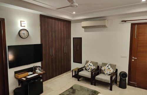 New Delhi Maison | Nido GK2