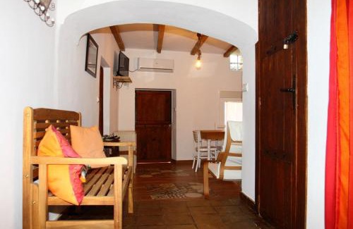 Torrejon El Rubio Maison | Nido Menas