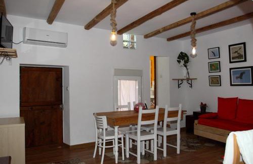 Torrejon El Rubio Maison | Nido Menas