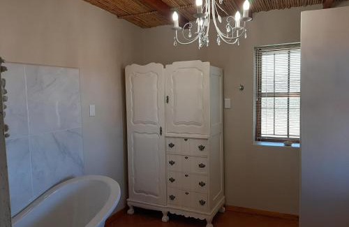 Eendekuil Appartement | Nieuwedrift accommodation