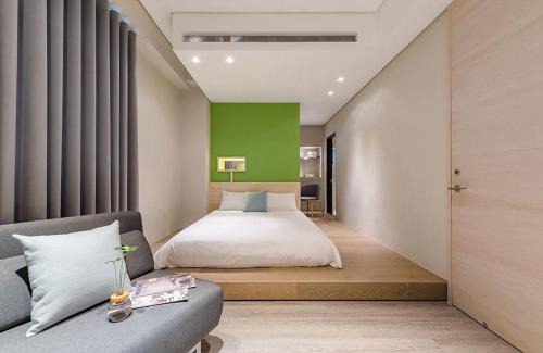 Dongshan Maison | Night Home