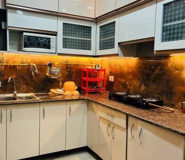 Greater Noida Appartement | Night View Apartment