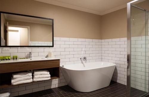 Nowra Hôtel | Nightcap at Archer Hotel