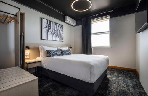 Kilburn Hôtel | Nightcap at Empire Hotel