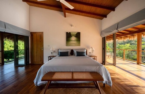 Komari Hôtel | Niketh Villa Komari Arugambay