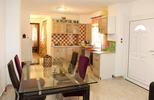 Keramidi Appartement | Nikolaou Apartments Ground Floor