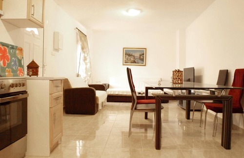 Keramidi Appartement | Nikolaou Apartments Ground Floor