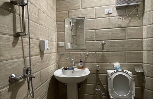 Aswan Lit Et Petit-Déjeuner | Nile view place-free and speed wifi-1km from the airport