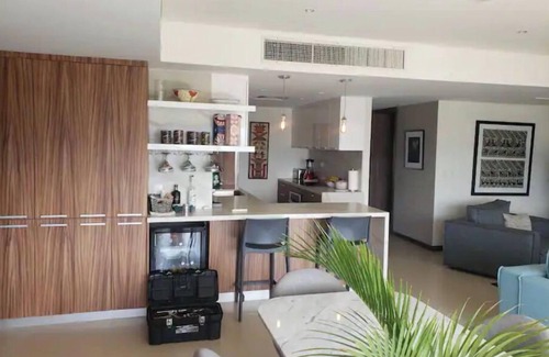 Marina Vallarta Copropriété | Nima Bay Luxurious 3 bedroom, 2 story Penthouse.