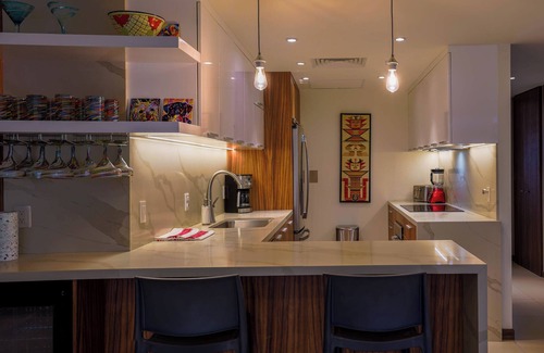 Marina Vallarta Copropriété | Nima Bay Luxurious 3 bedroom, 2 story Penthouse.