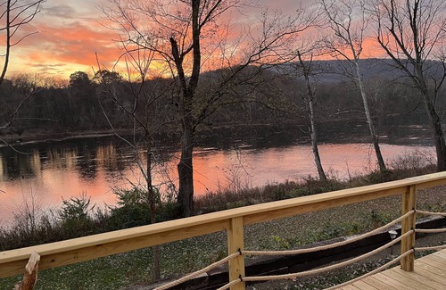 Mifflintown Maison | Niman House is a fishermans paradise, river front on the beautiful Juniata River