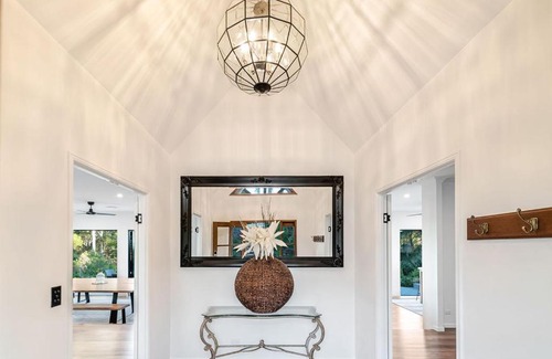 Ninderry Maison | Ninderry Manor-Spectacular Hinterland retreat